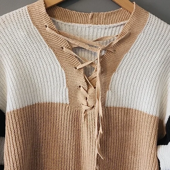 AMASOO SWEATER - Picture 2 of 4